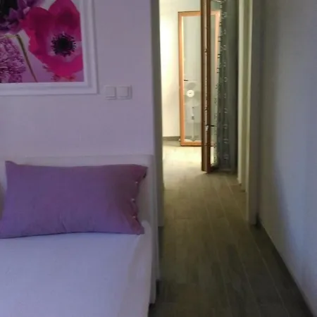 And Rest - Close To The Sea & Comfortable * Sumartin