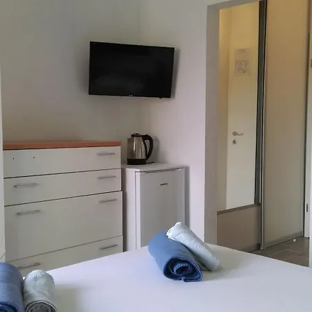 And Rest - Close To The Sea & Comfortable *
