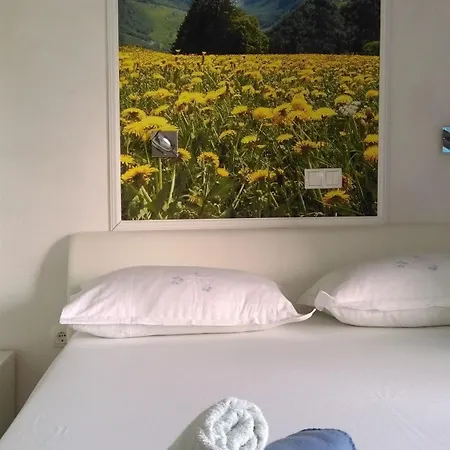 And Rest - Close To The Sea & Comfortable * Sumartin