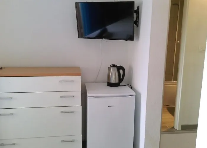 Appartement And Rest Sumartin