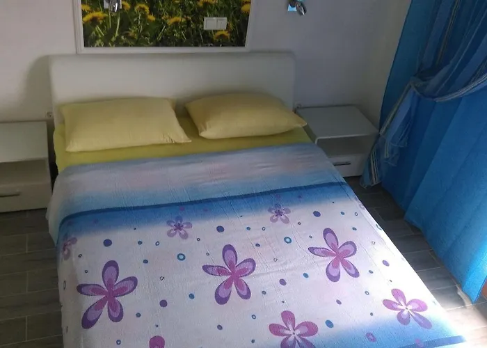 Appartement And Rest Sumartin