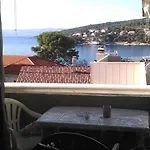Διαμέρισμα And Rest