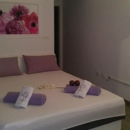 Appartement And Rest Sumartin